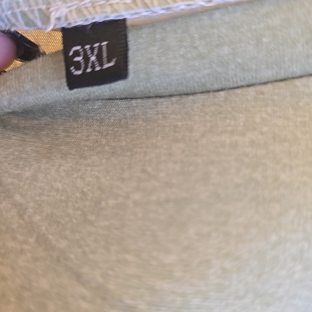 Source Unknown Long Sleeve Tee - Light Green
